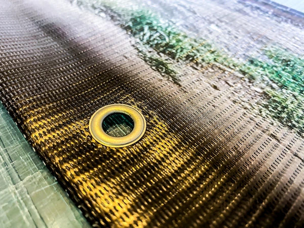Mesh Banner